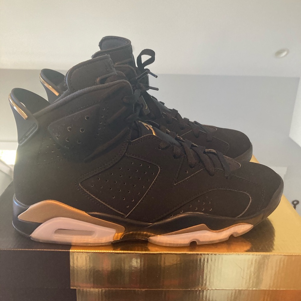 Jordan 6 DMP Defining Moments Pack
